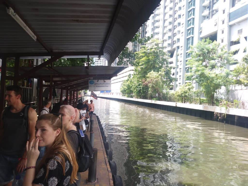 Khlong canal taxi pier